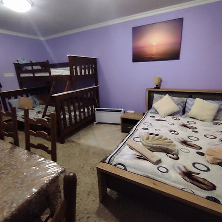 Romana Hotel Chisinau Bagian luar foto