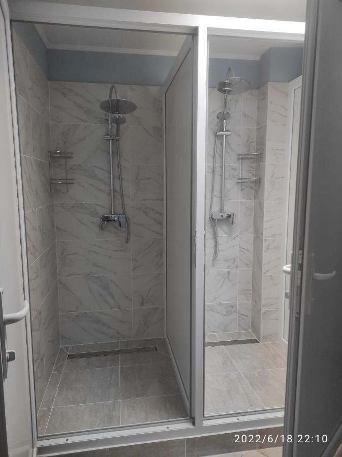 Romana Hotel Chisinau Bagian luar foto